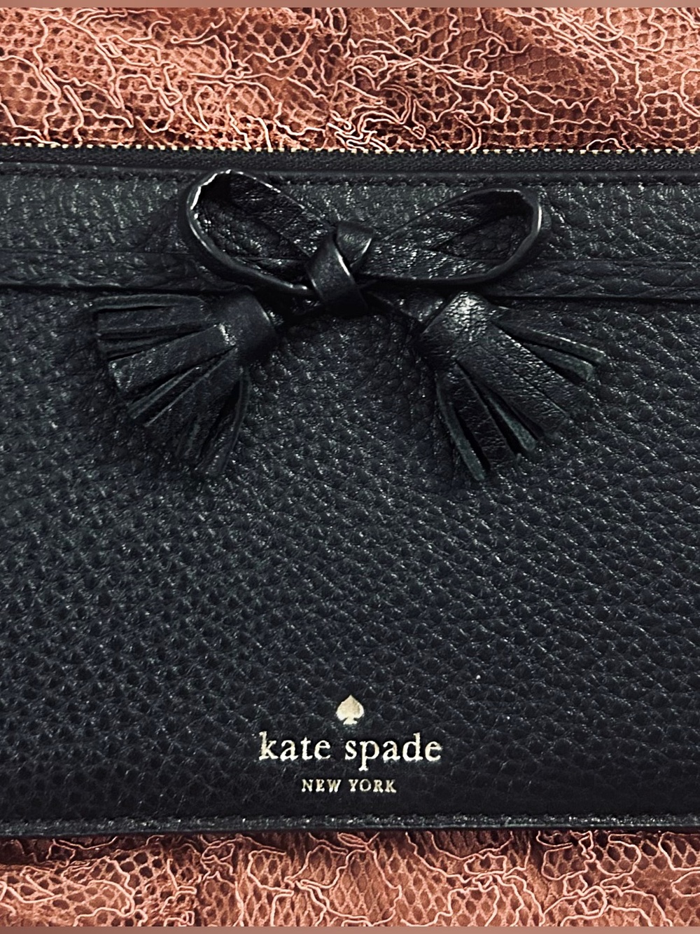 Kate Spade Wristlet-New York Hayes Bow Black Pebble Leather - Picture 5 of 17